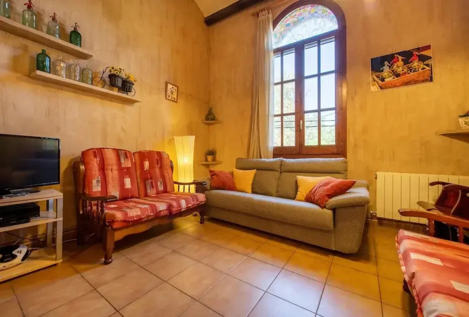 Can Cirera, Rural House In Girona