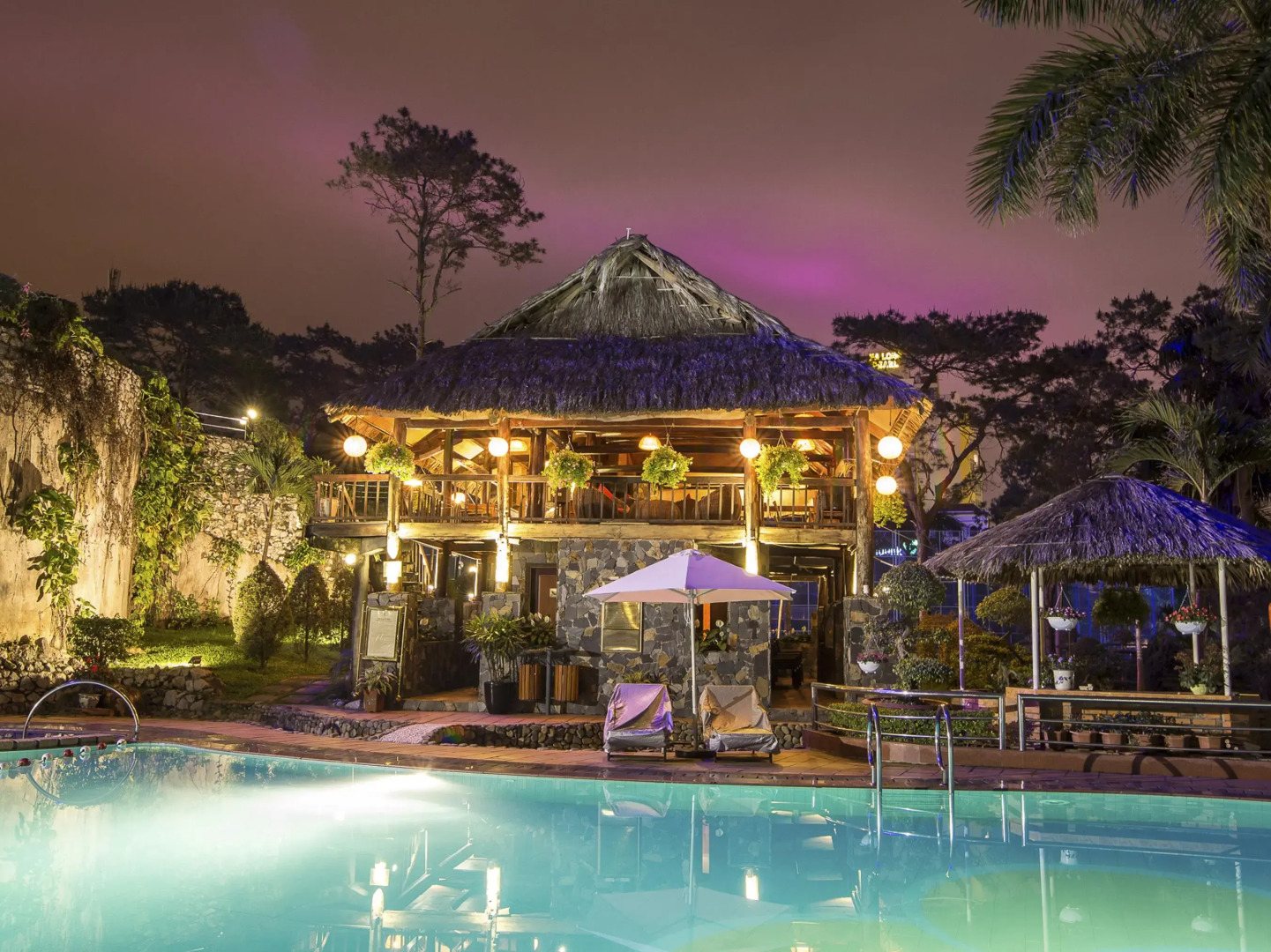 Sai Gon Ha Long Hotel