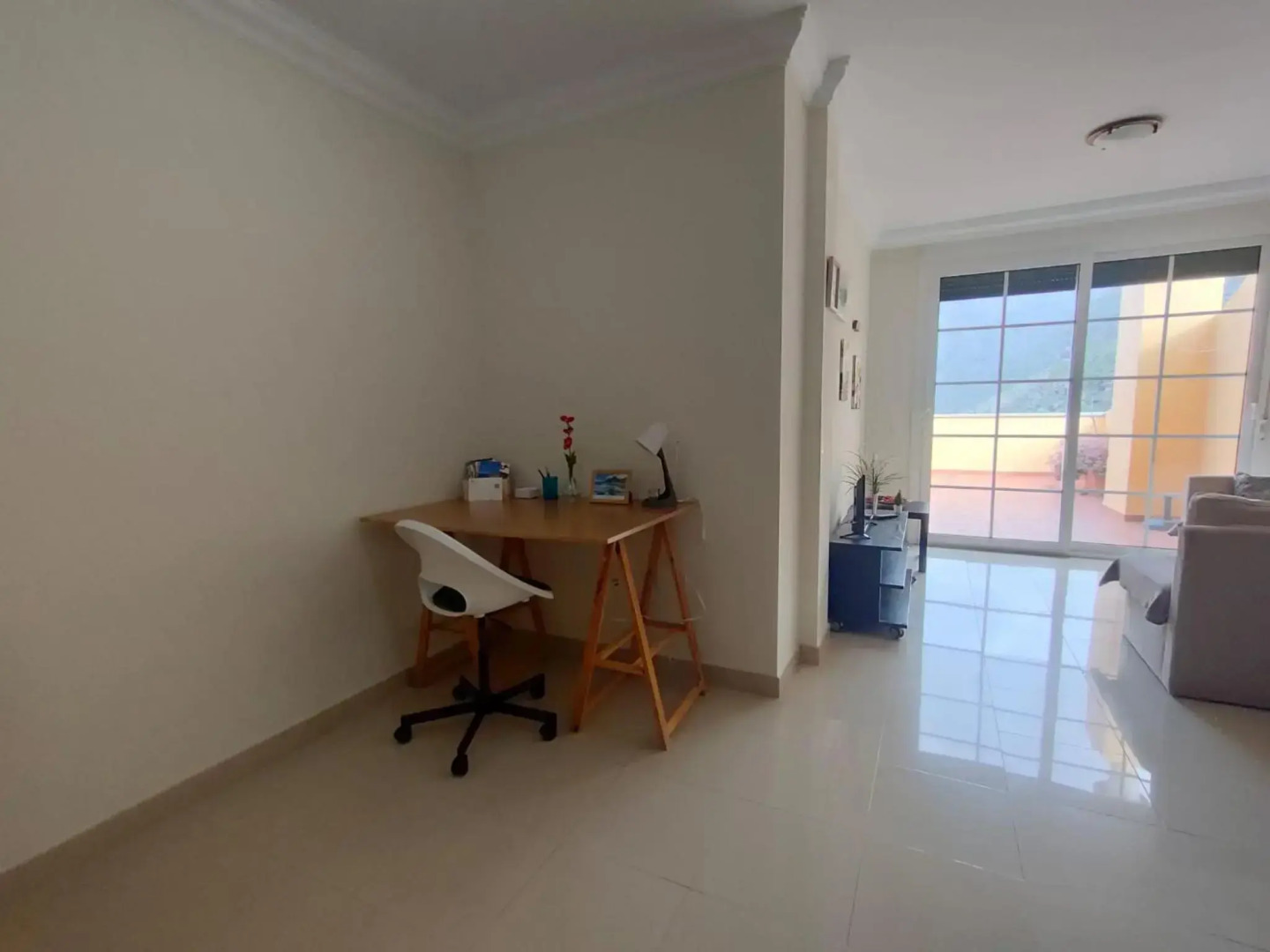 Playa Y Montaña: Naturaleza Y Armonía