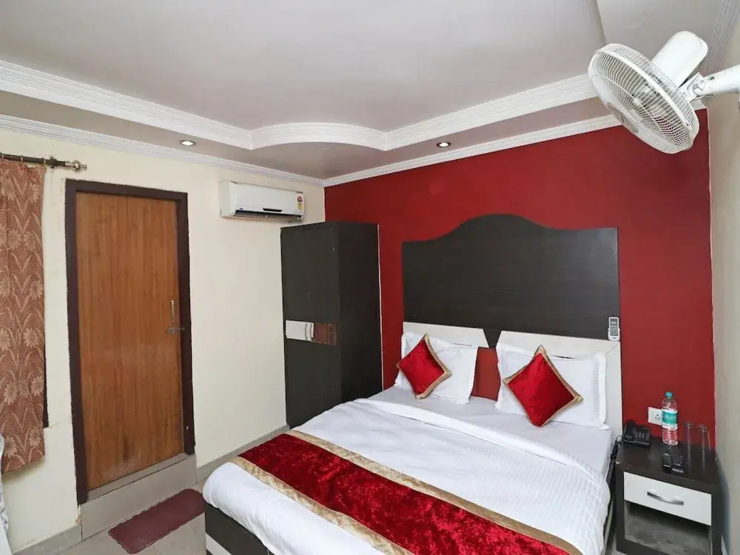 OYO 13474 Punjab Regency