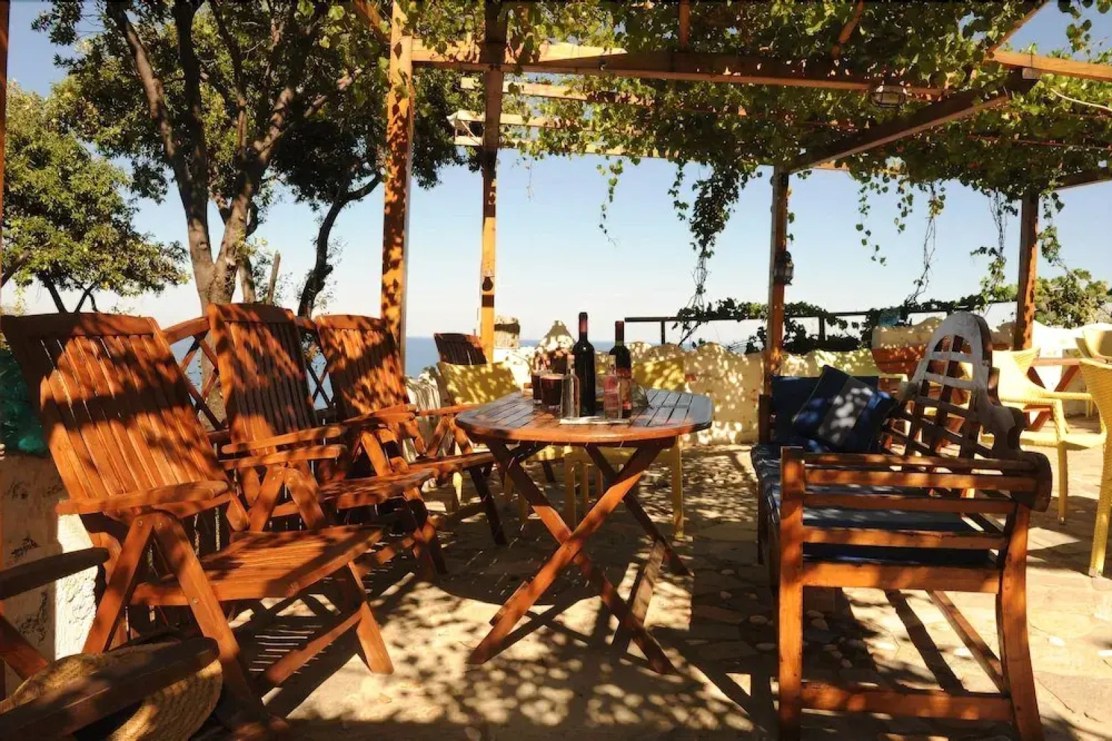 Magic Balcony Suite Apartments