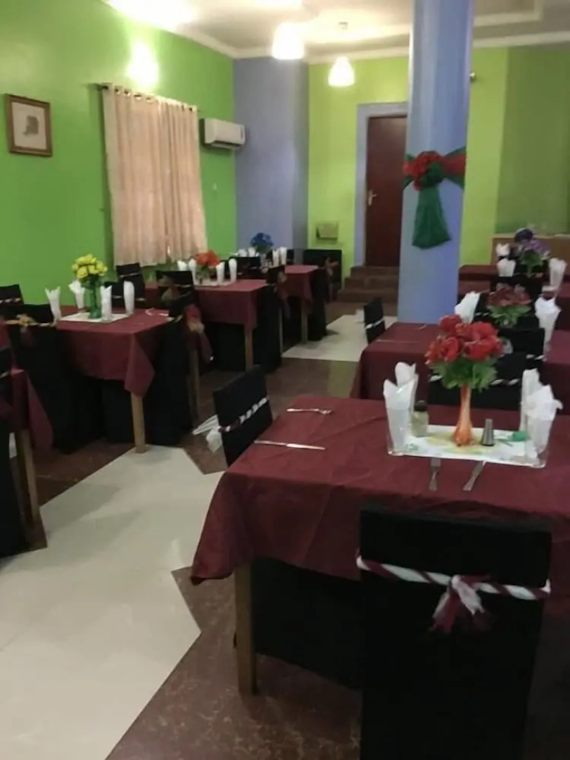 Toprate Luxury Hotel