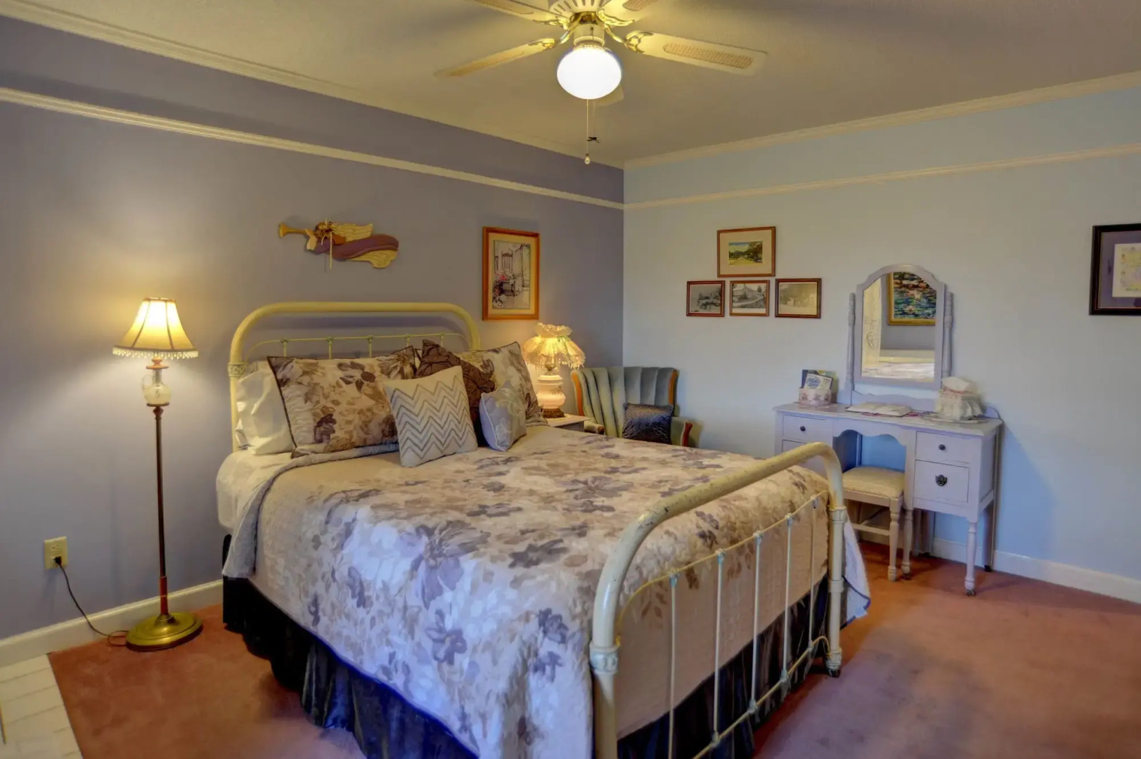 Blue Mountain Mist Country Inn & Spa