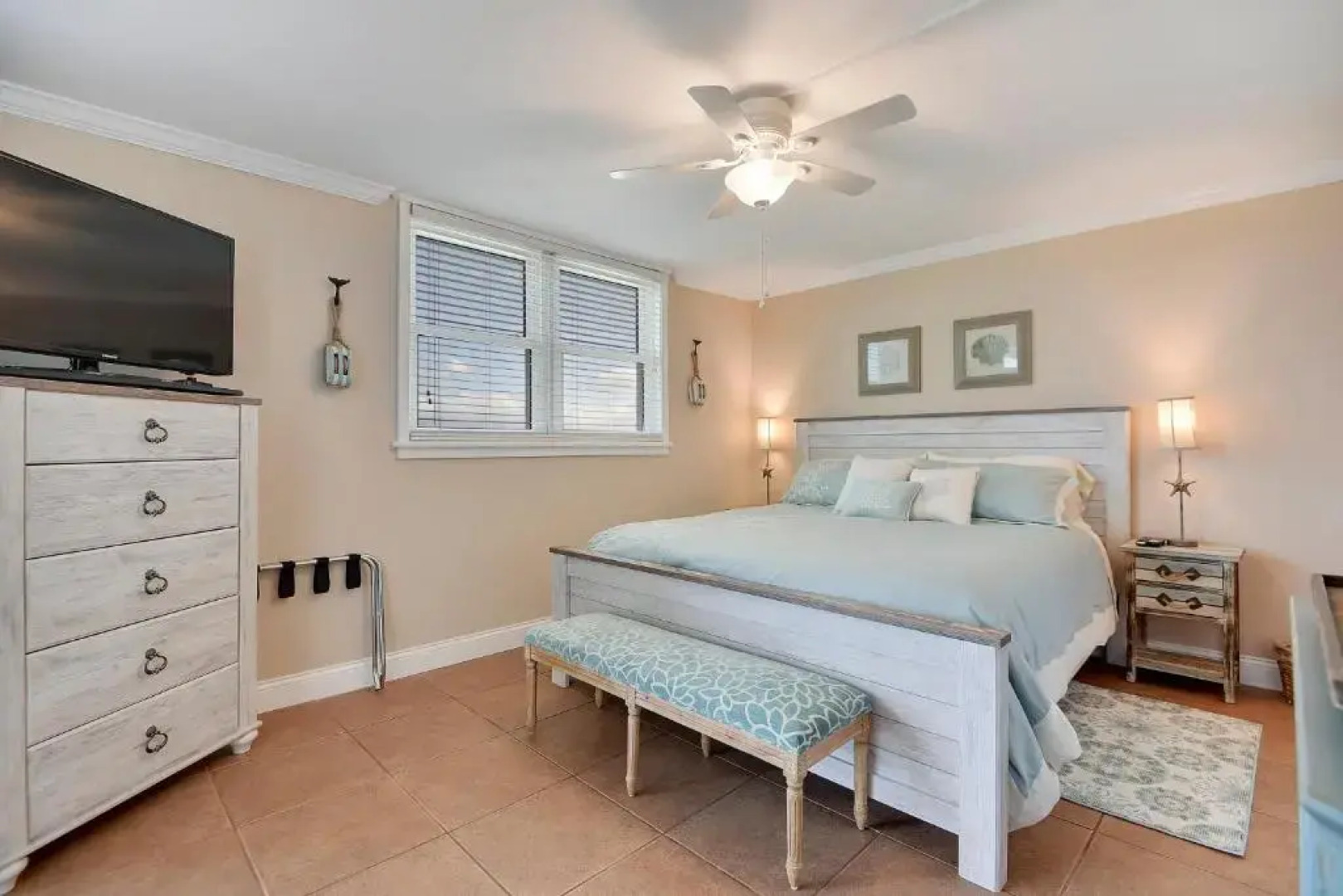 Sandy Sunrise - 1040S