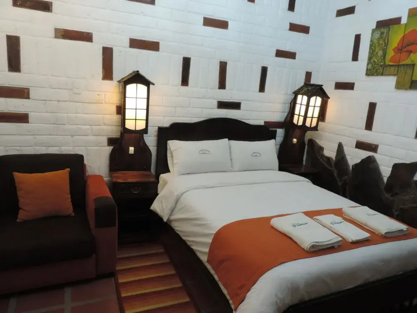 Hosteria Jardines de Chamana