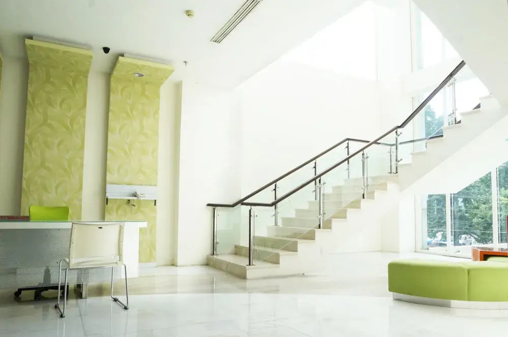 Zen Rooms Manyar Kertoarjo