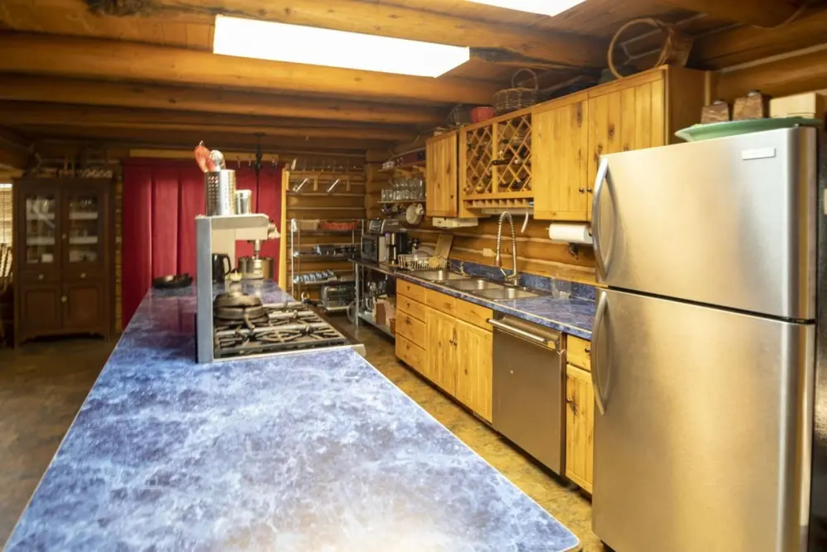 Snowberry Inn Bed & Breakfast