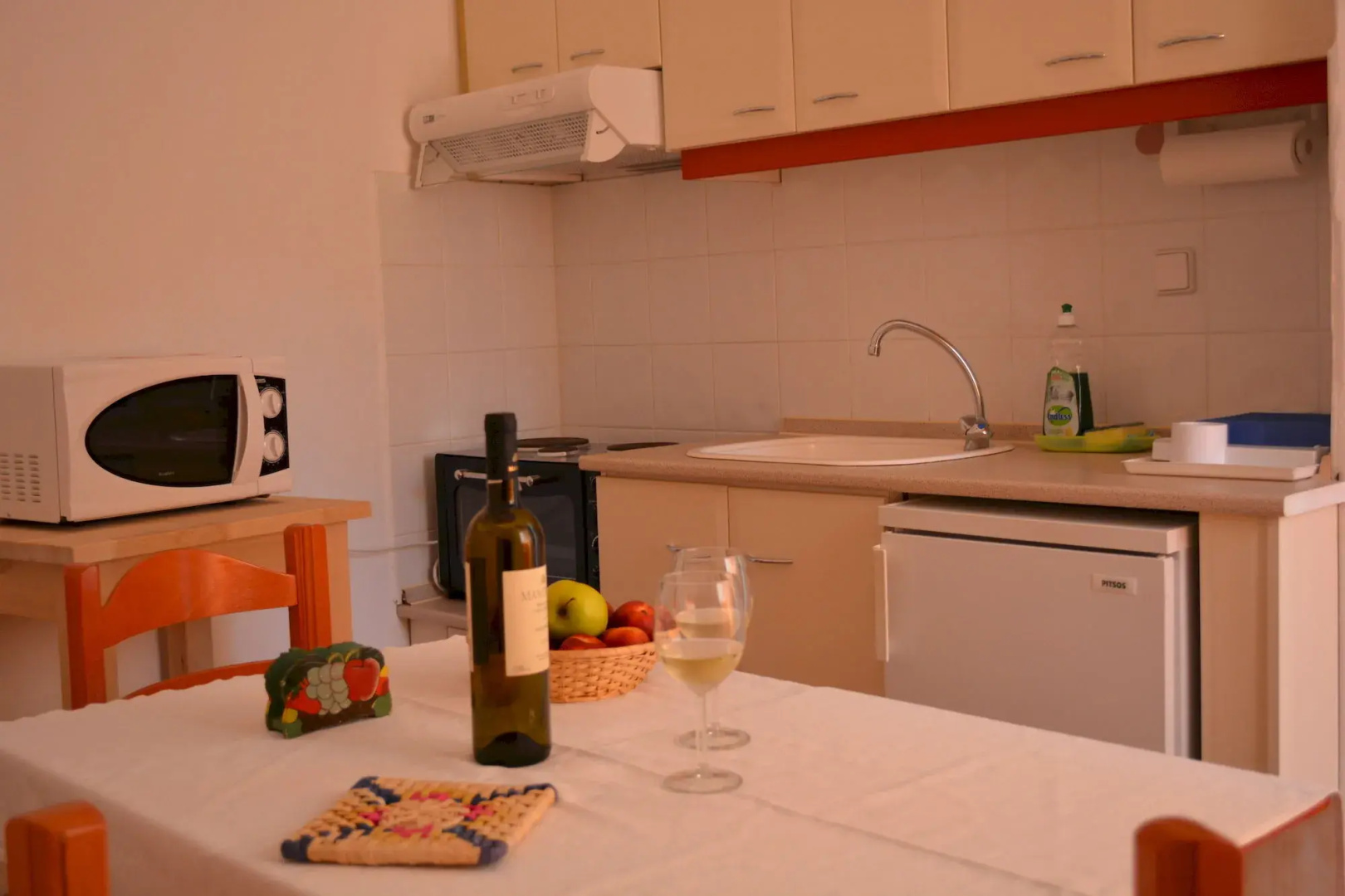 Victor-Eleni Hotel