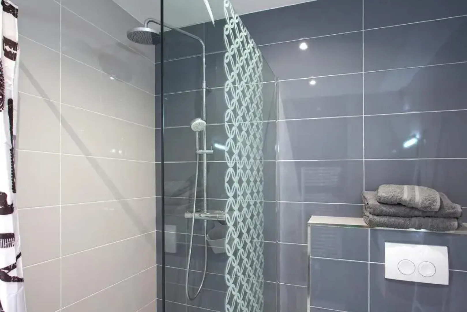 Tamontana quiet place 7 min from beach warmed shared swimming pool bbq