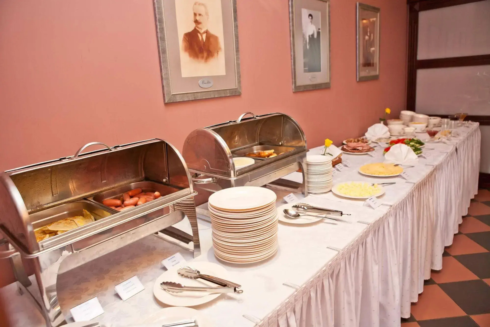 Отель KOLONNA Резекне