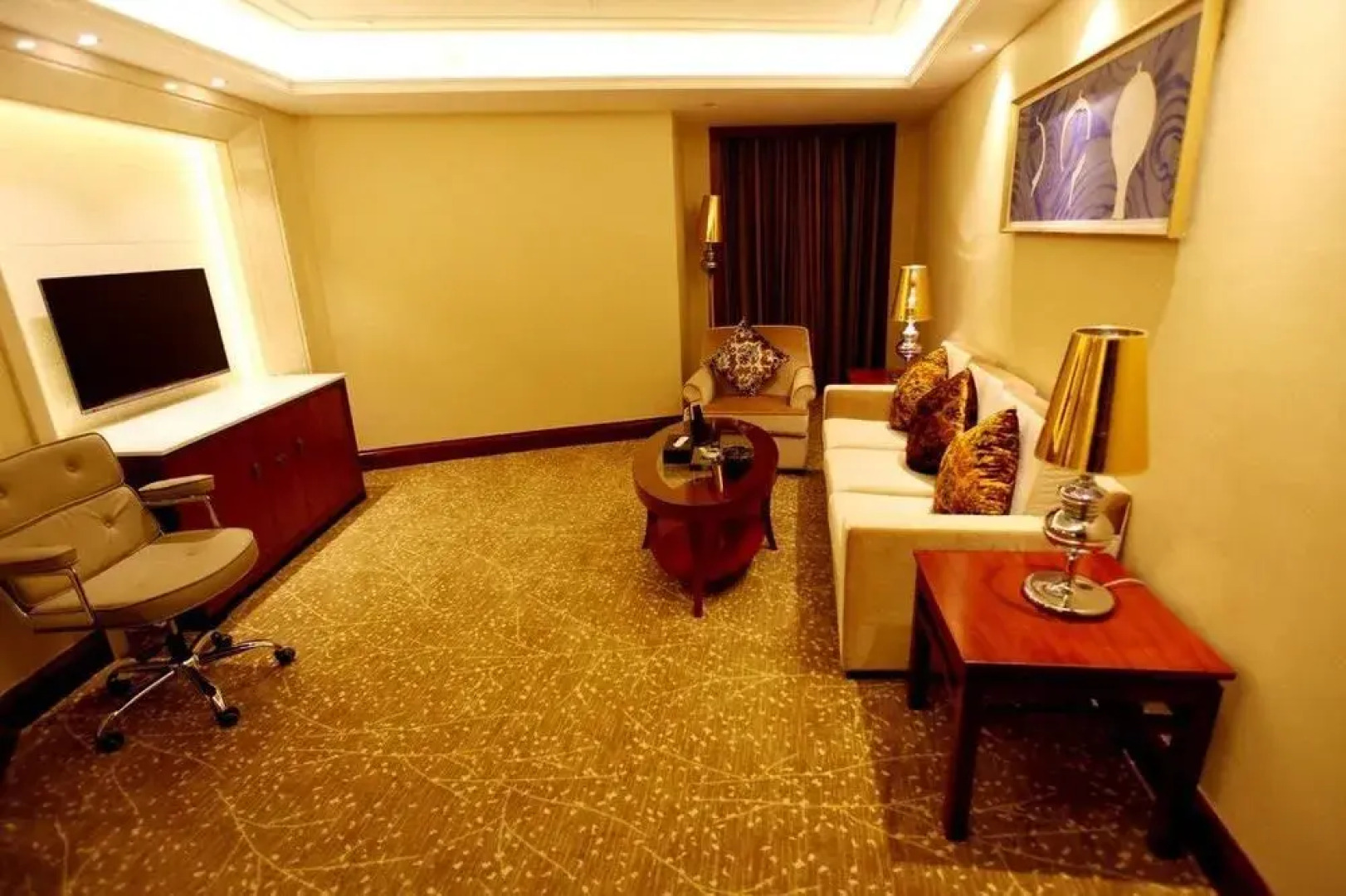 Planet International Hotel (Jingmen Duodao Wanda Branch)