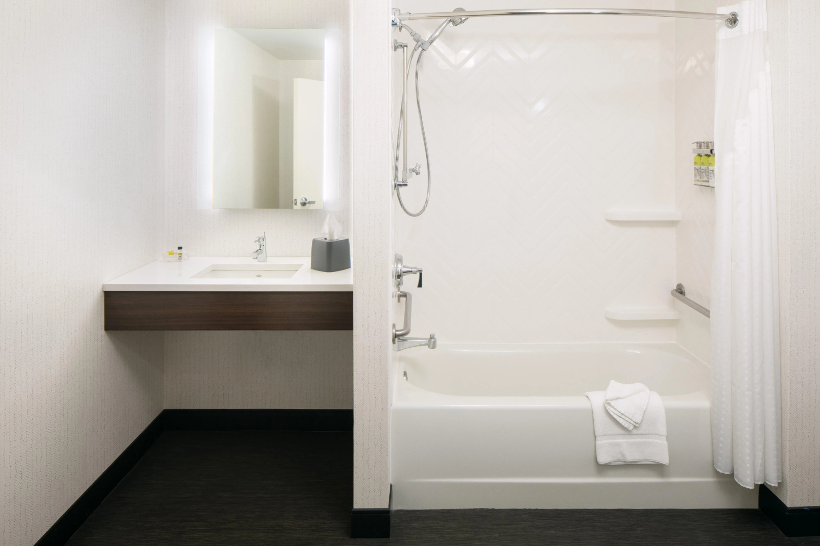 Holiday Inn Cheshire - Southington by IHG