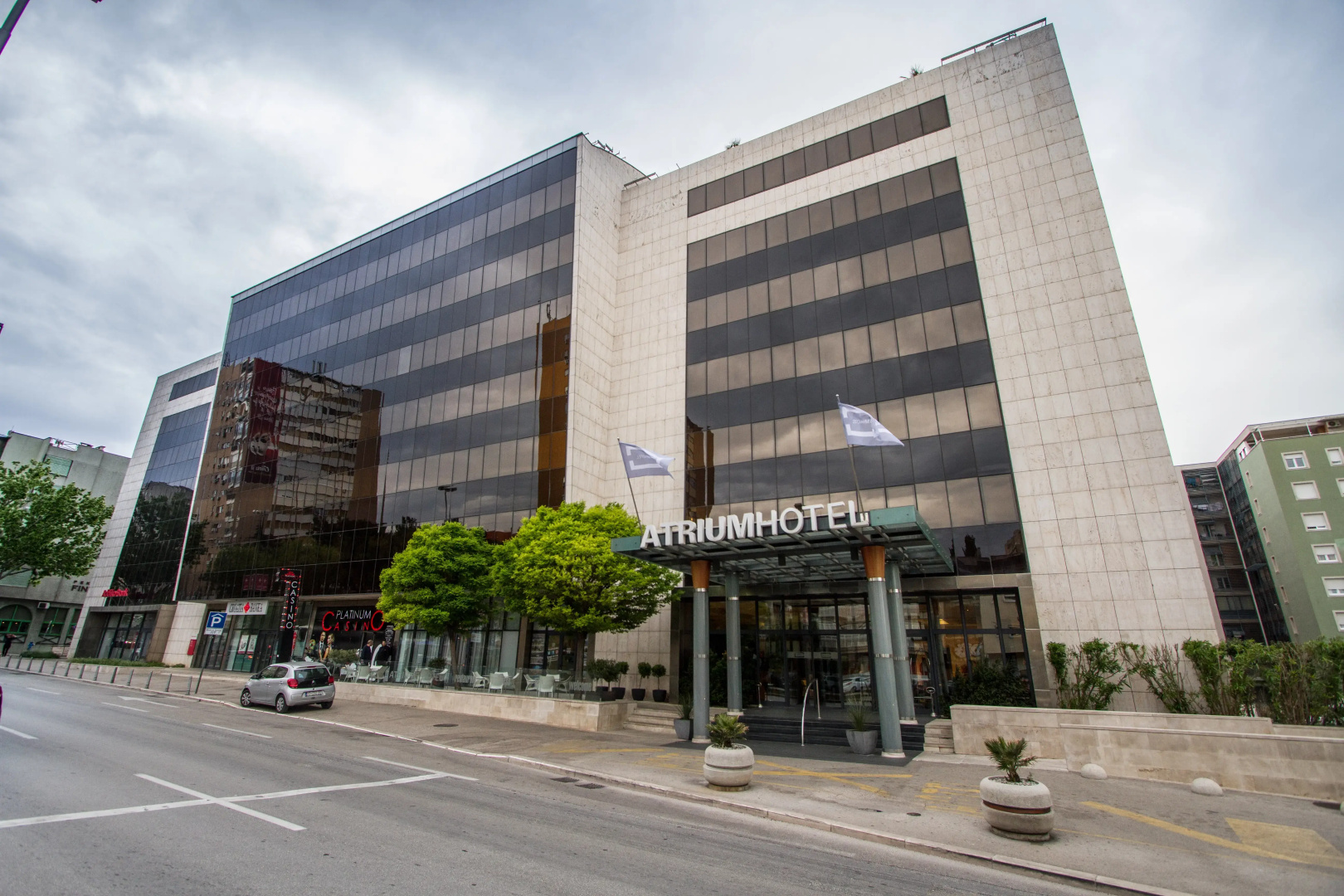 Atrium Hotel