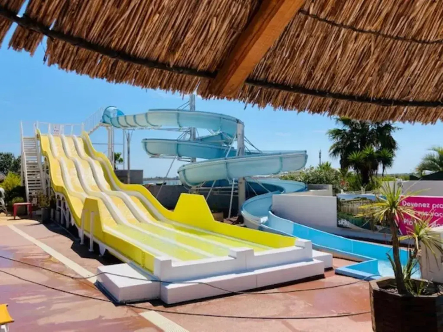 Mobil home excellence le lac des rêves 4* LATTES