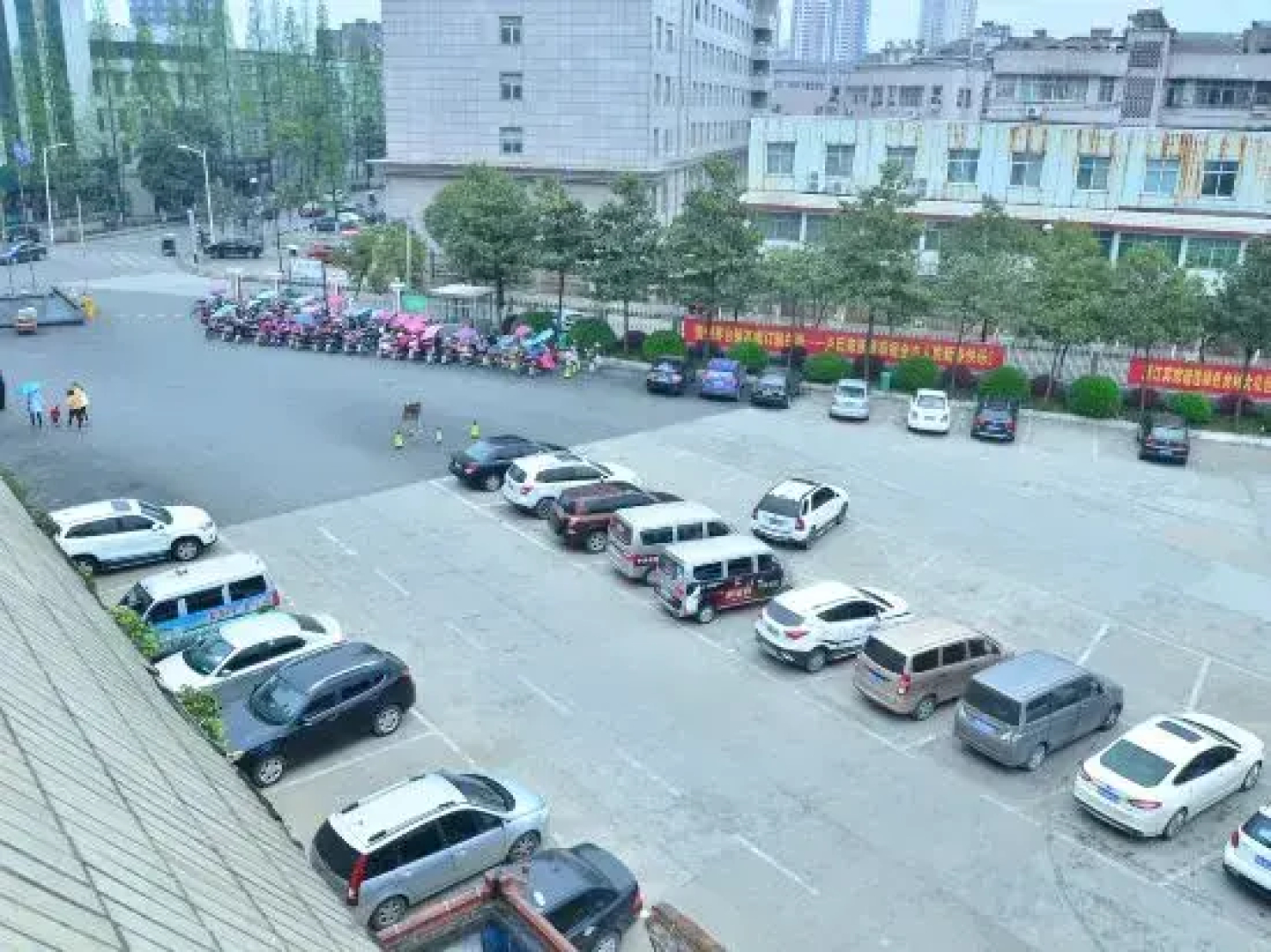 Qianjiang Hotel