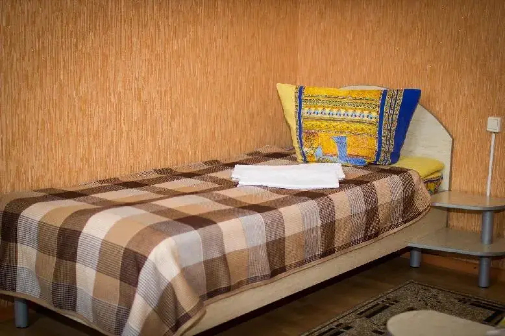 Микс (бывш. Велес Коноша)