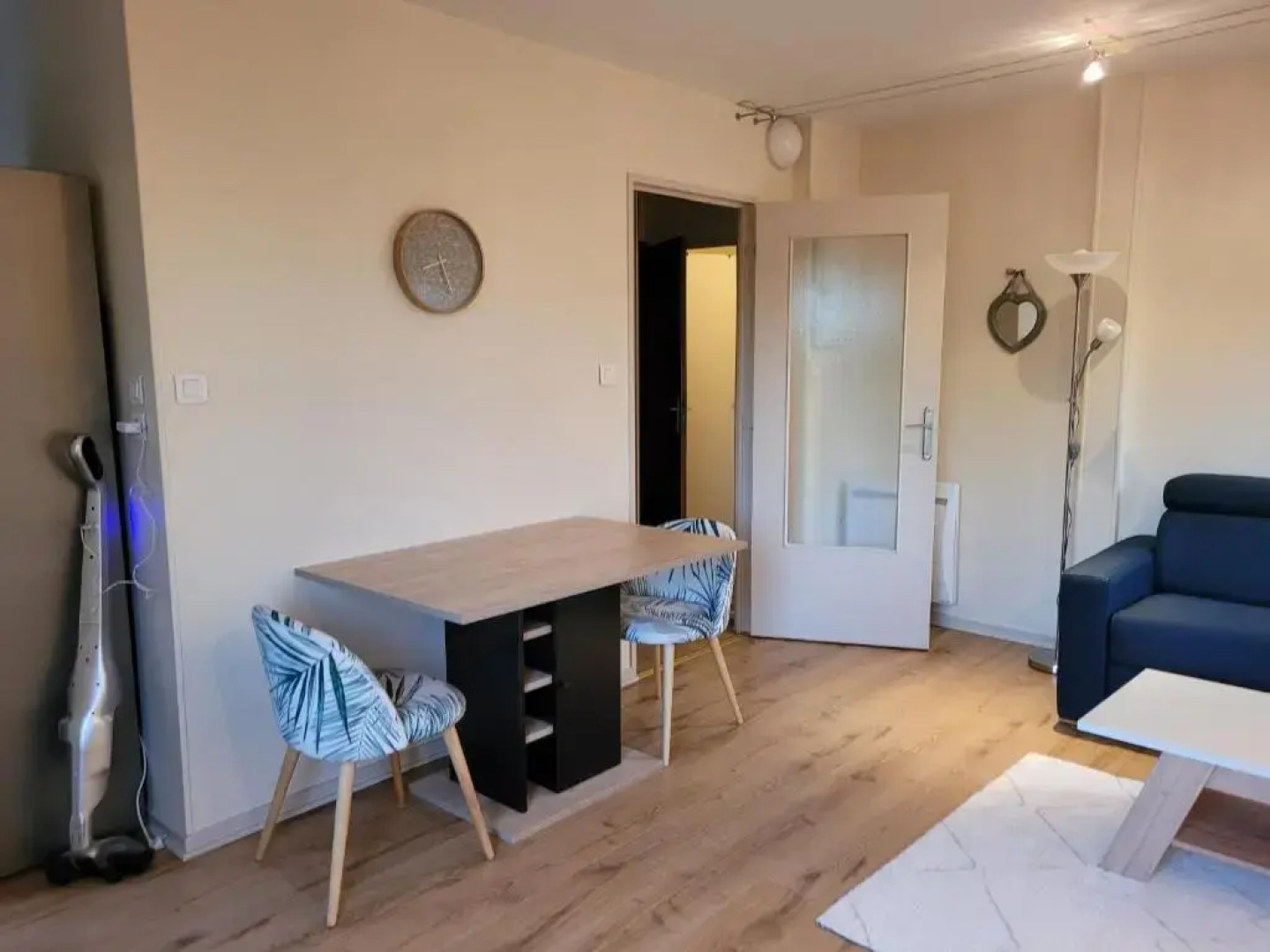 Studio récent résidence Charles Quint