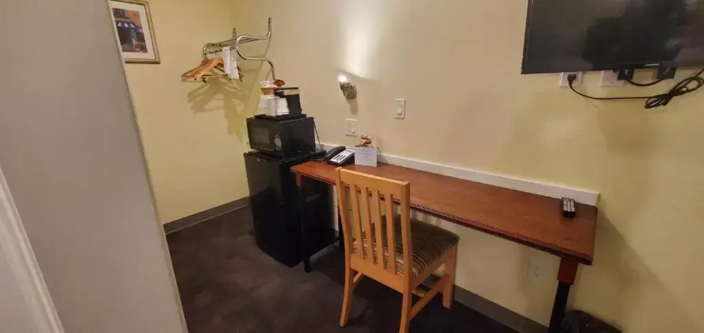 Econo Lodge Inn & Suites Fairfield