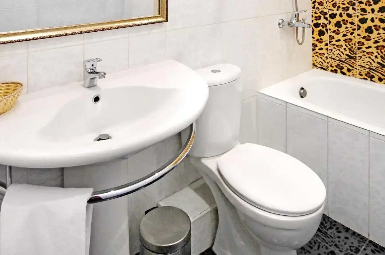 Барракуда на улице Богдана Хмельницкого