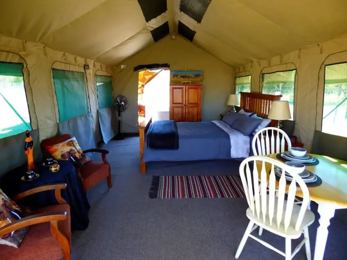 Thorn Tree Bush Camp