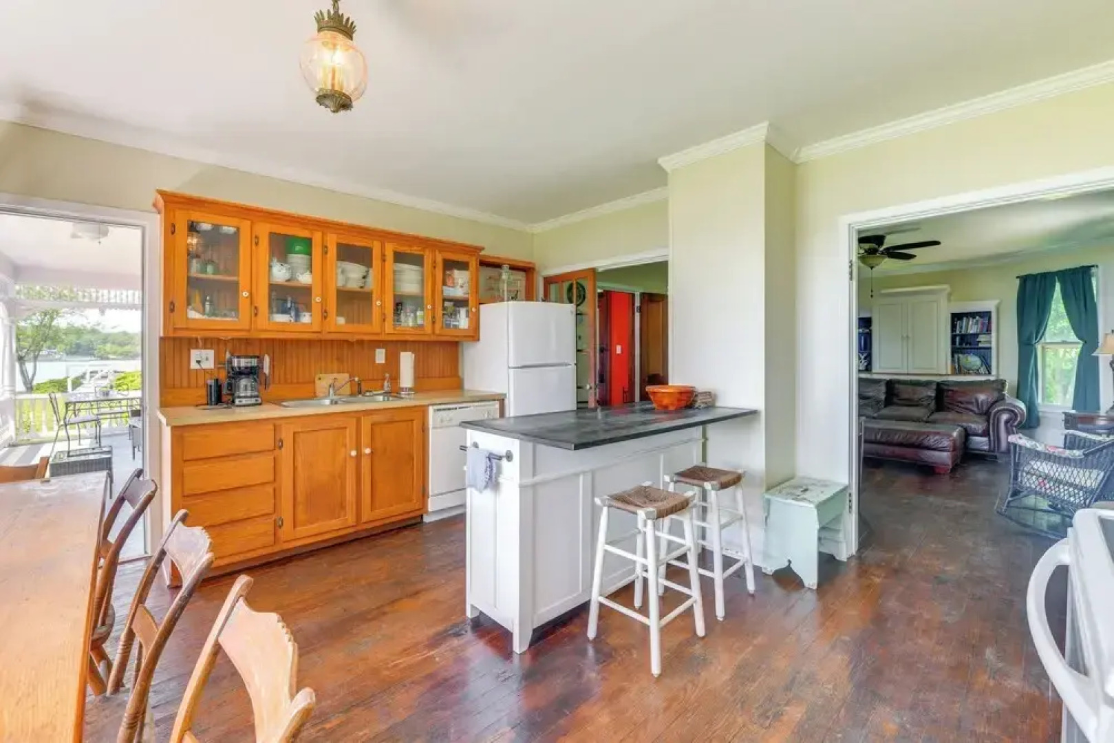 Bayfront Heathsville Home w/ Crabbing Pier!