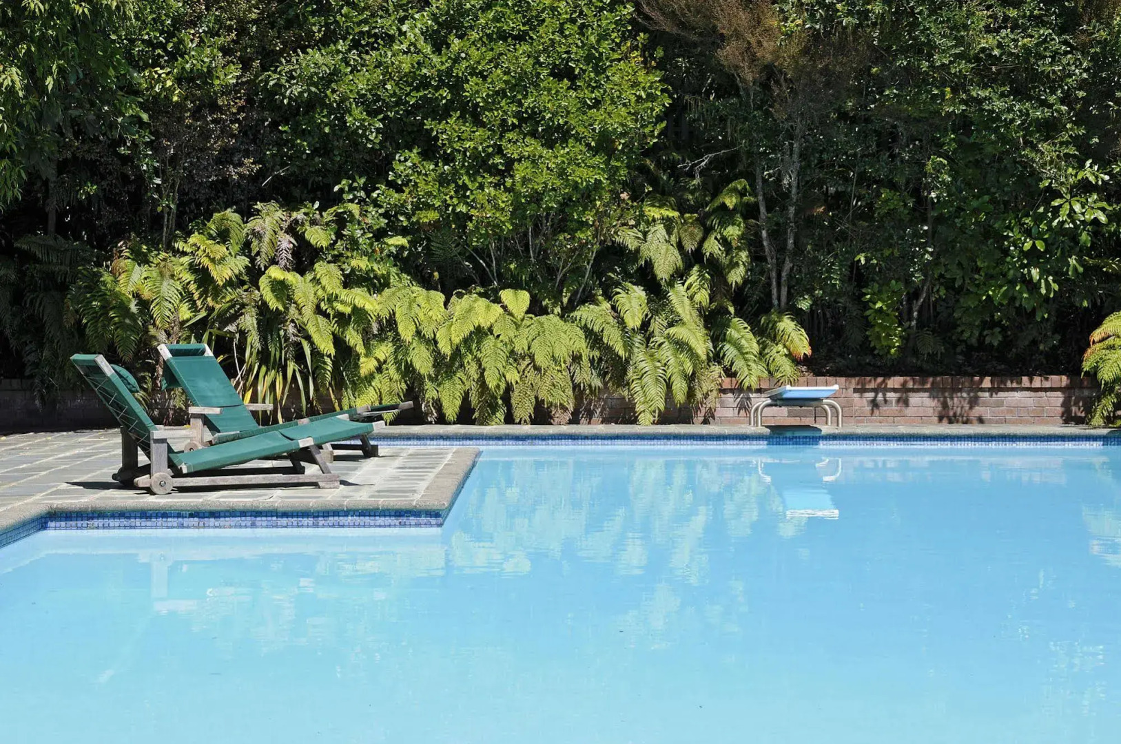 Wellesley Lodge Pukawa Bay