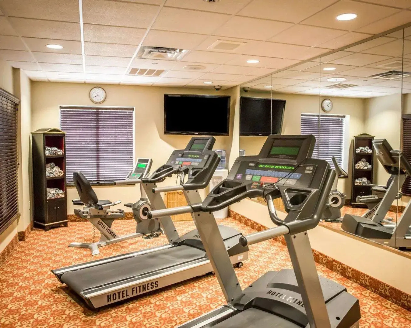 Holiday Inn Express & Suites Clear Spring  by IHG
