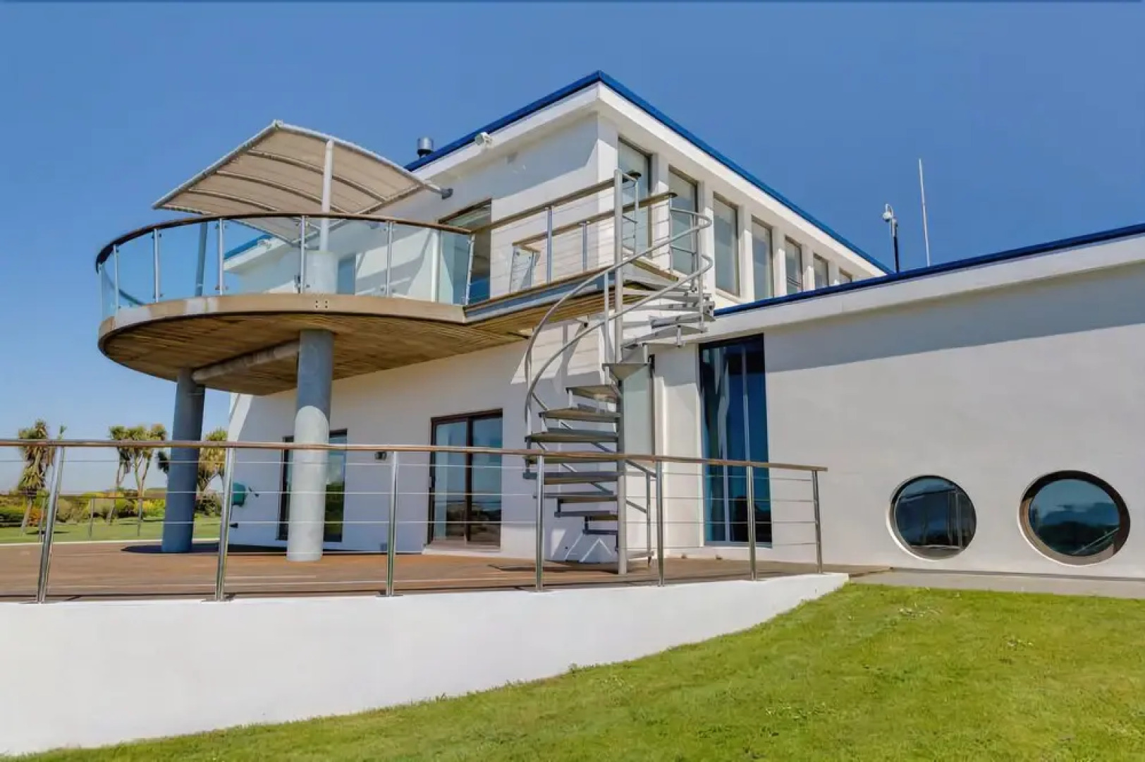 Victoria House Plymouth