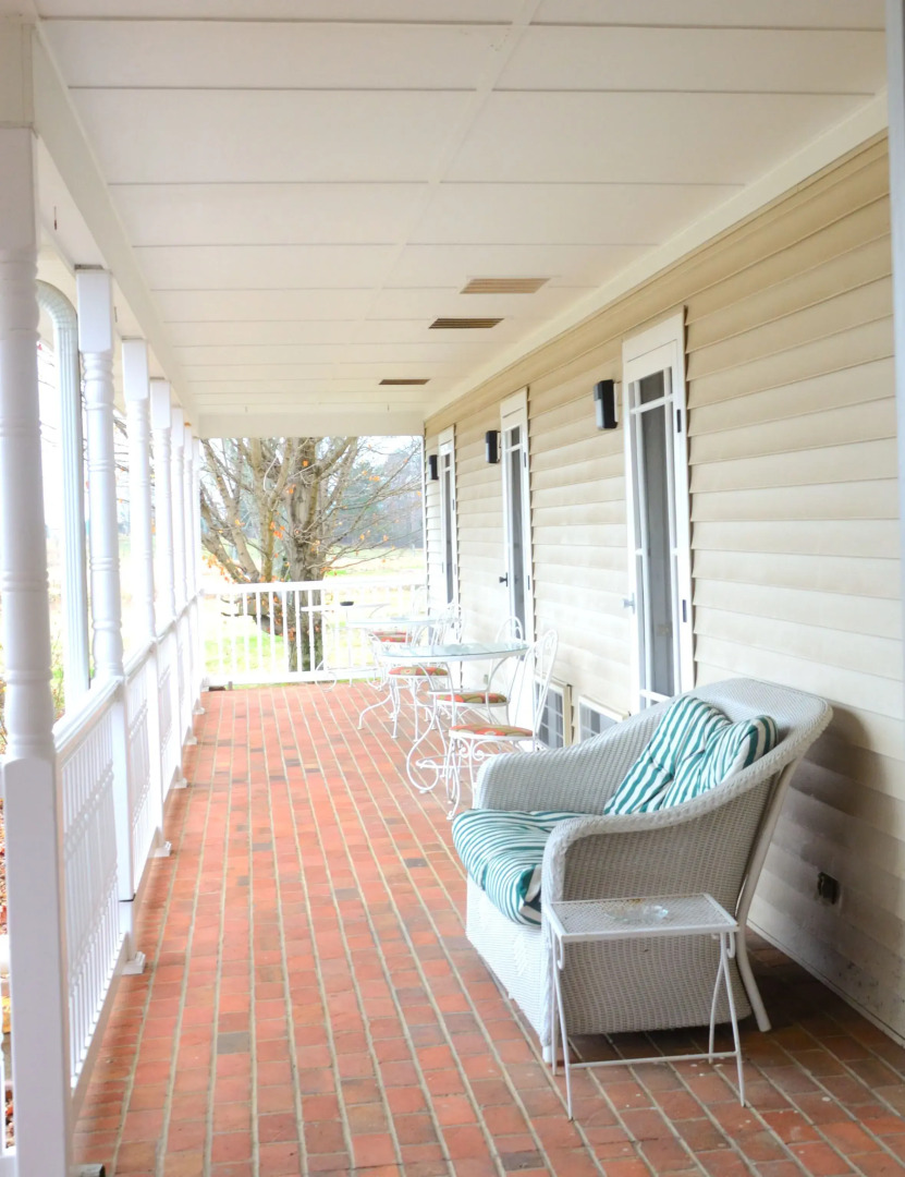 Four Seasons Country Inn