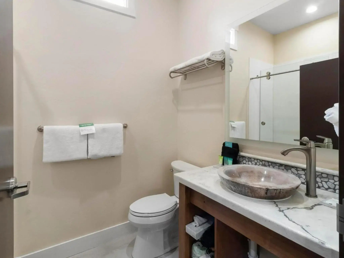 Bluff Dwellings Resort