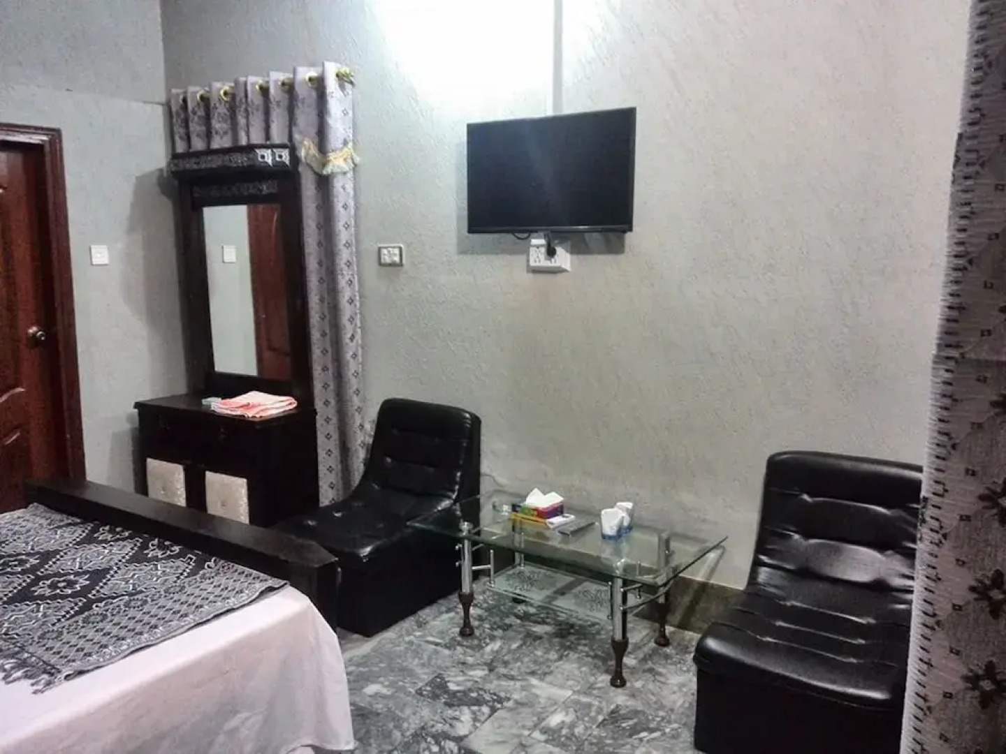 Alydia Inn Guest House