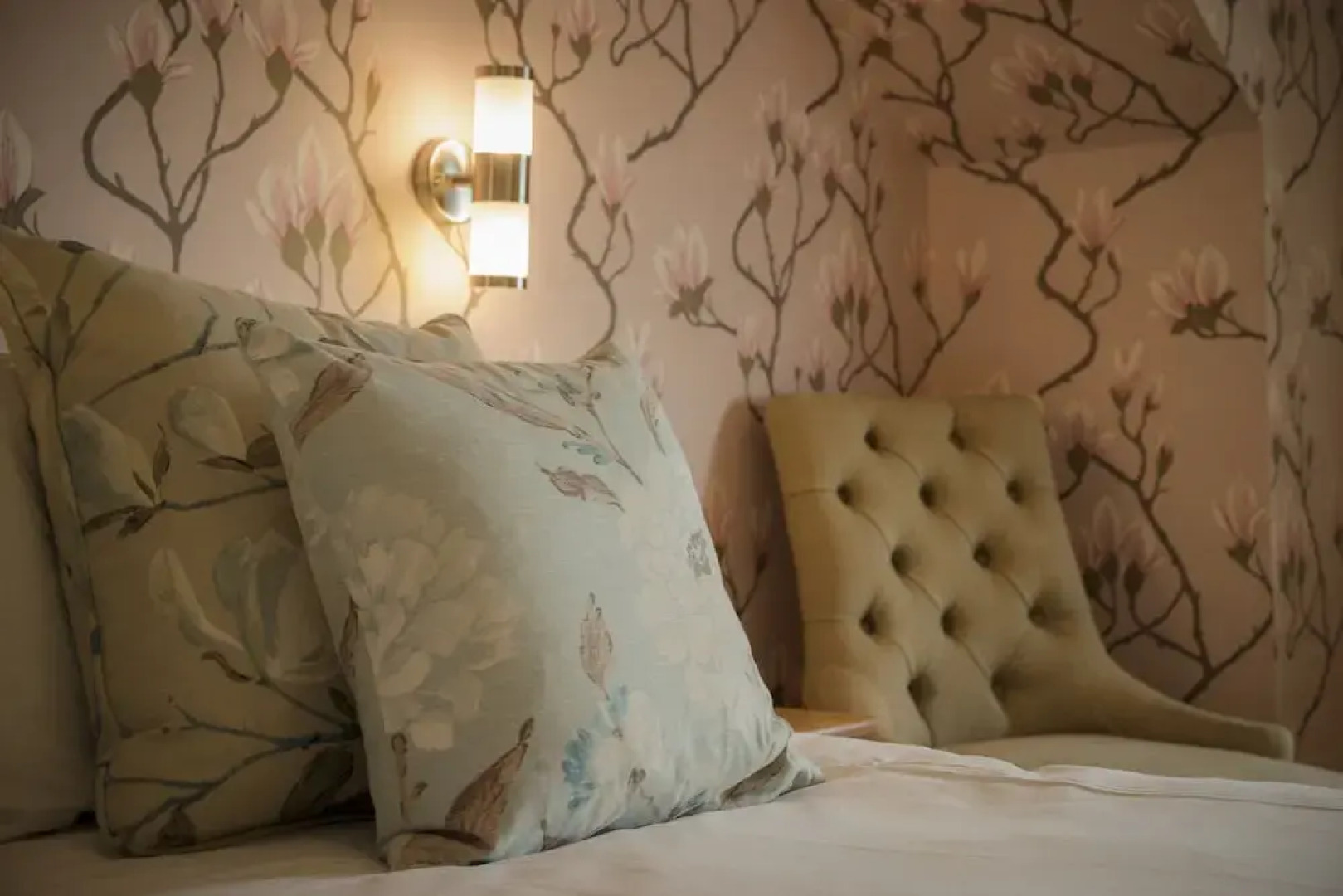 Shard Riverside Hotel, Bar & Restaurant