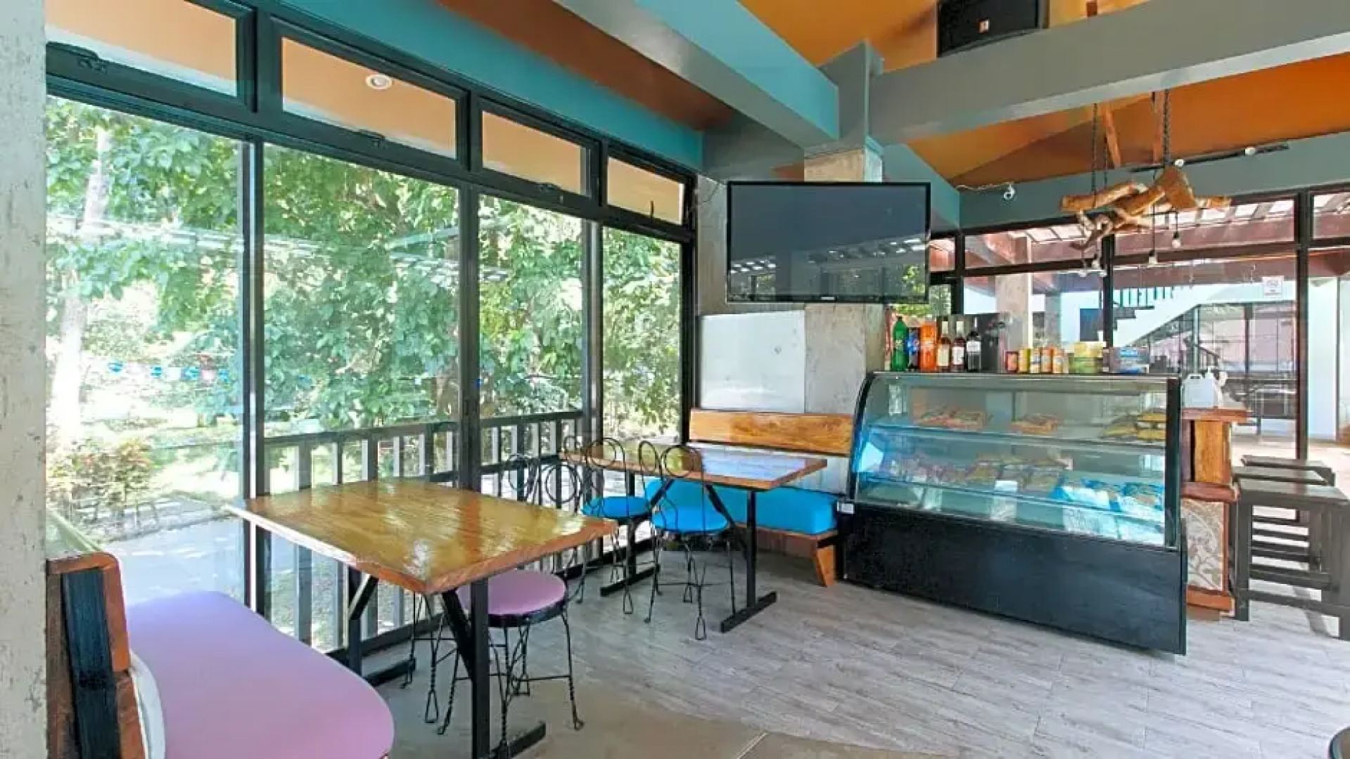 RedDoorz Premium @ Ouan's the Farm Resort