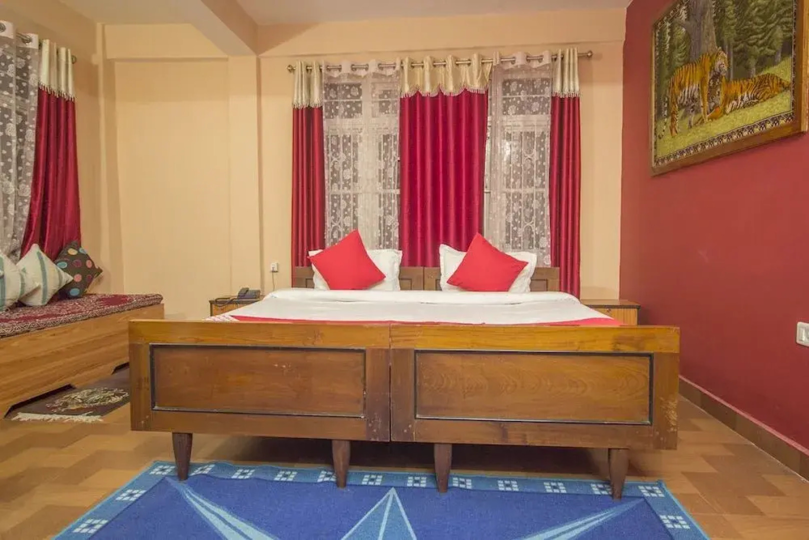 Oyo 30417 Hotel Green View Neelgiri