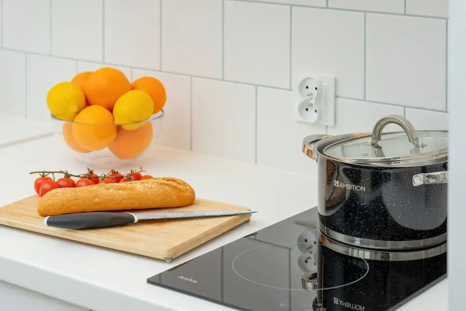 Two-bedroom Accepting Pets by Renters