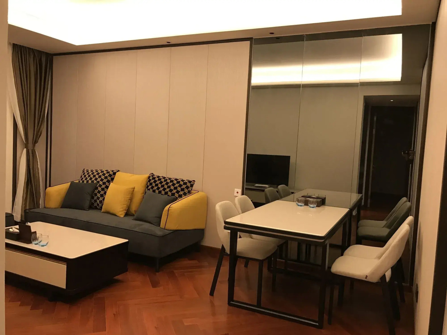 Shengang Executive Apartment Shenzhen