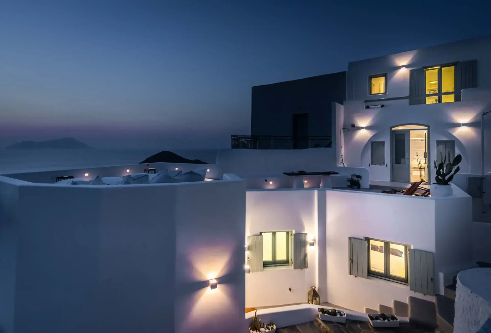 Eight Infinity Suites