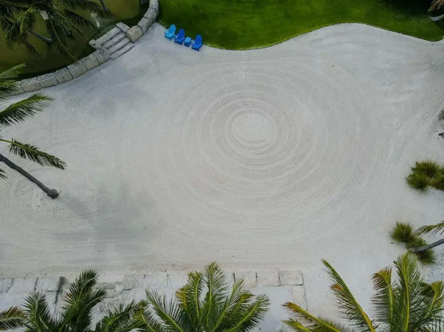 Pineapple Beach by Florida Keys Luxury Rentals