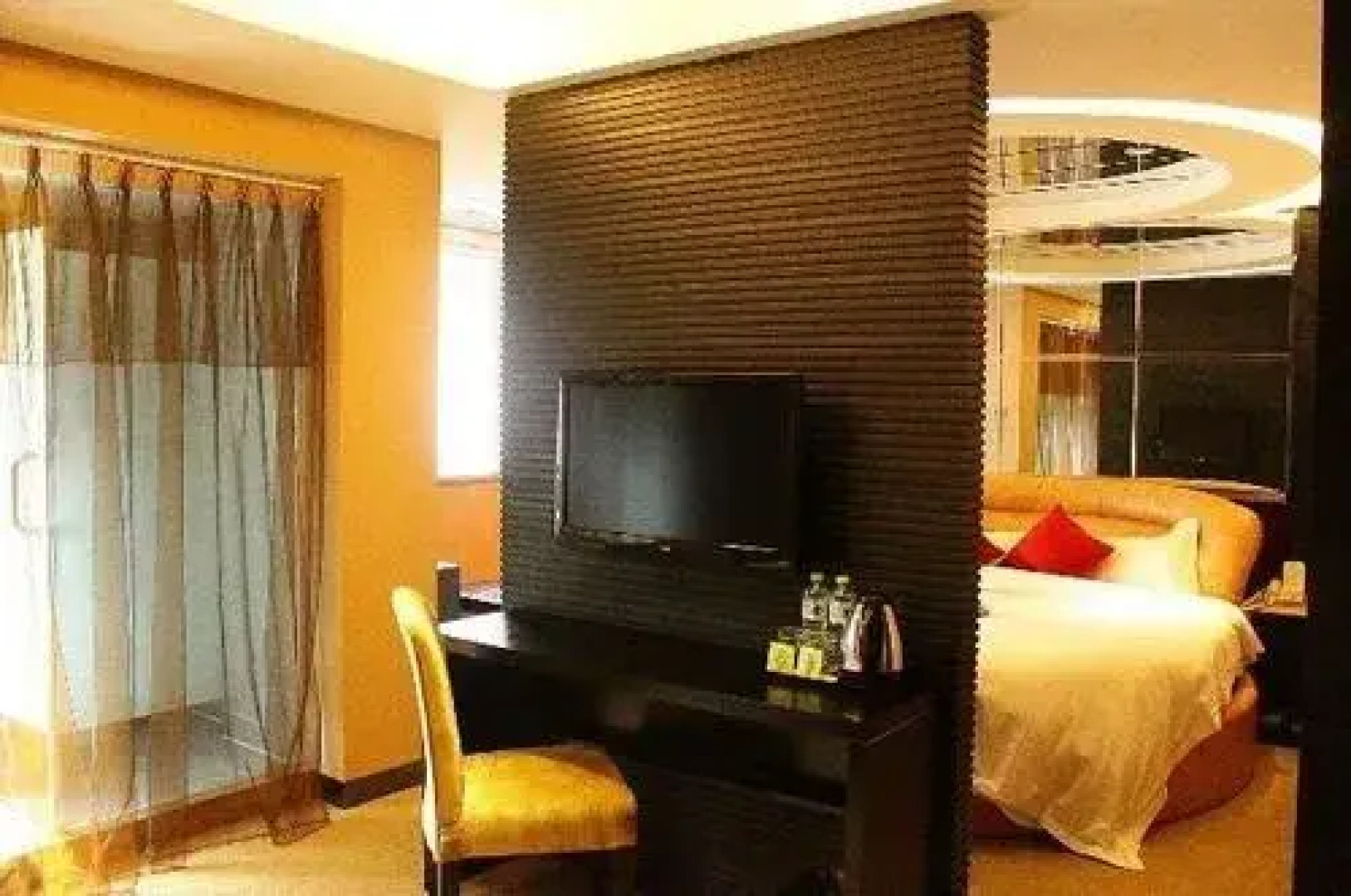 Homeinn Ripple Yun Hotel (Wuhu Tianmen Mountain West Road)