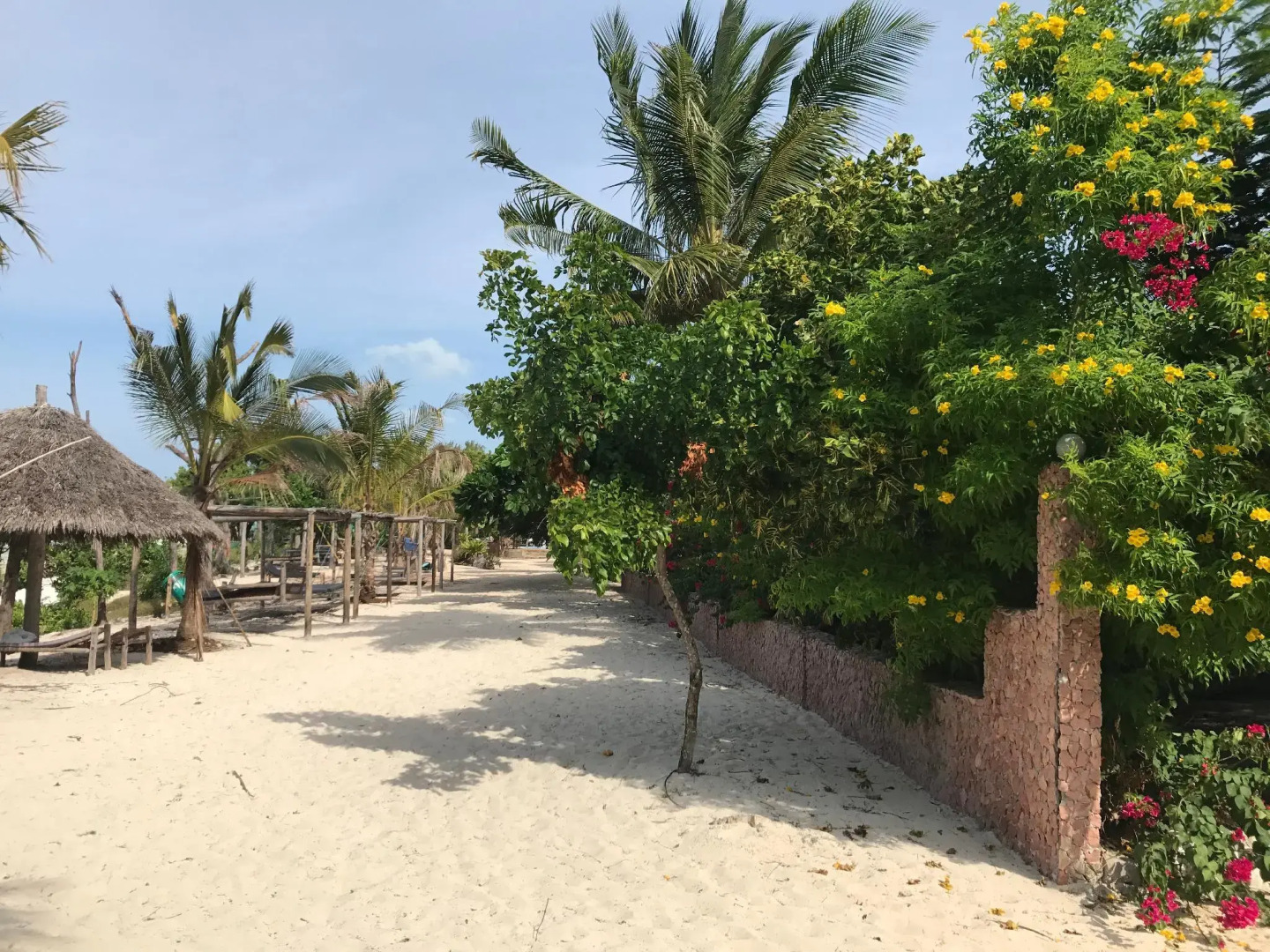 Mbuyuni Beach Village - Bungalows