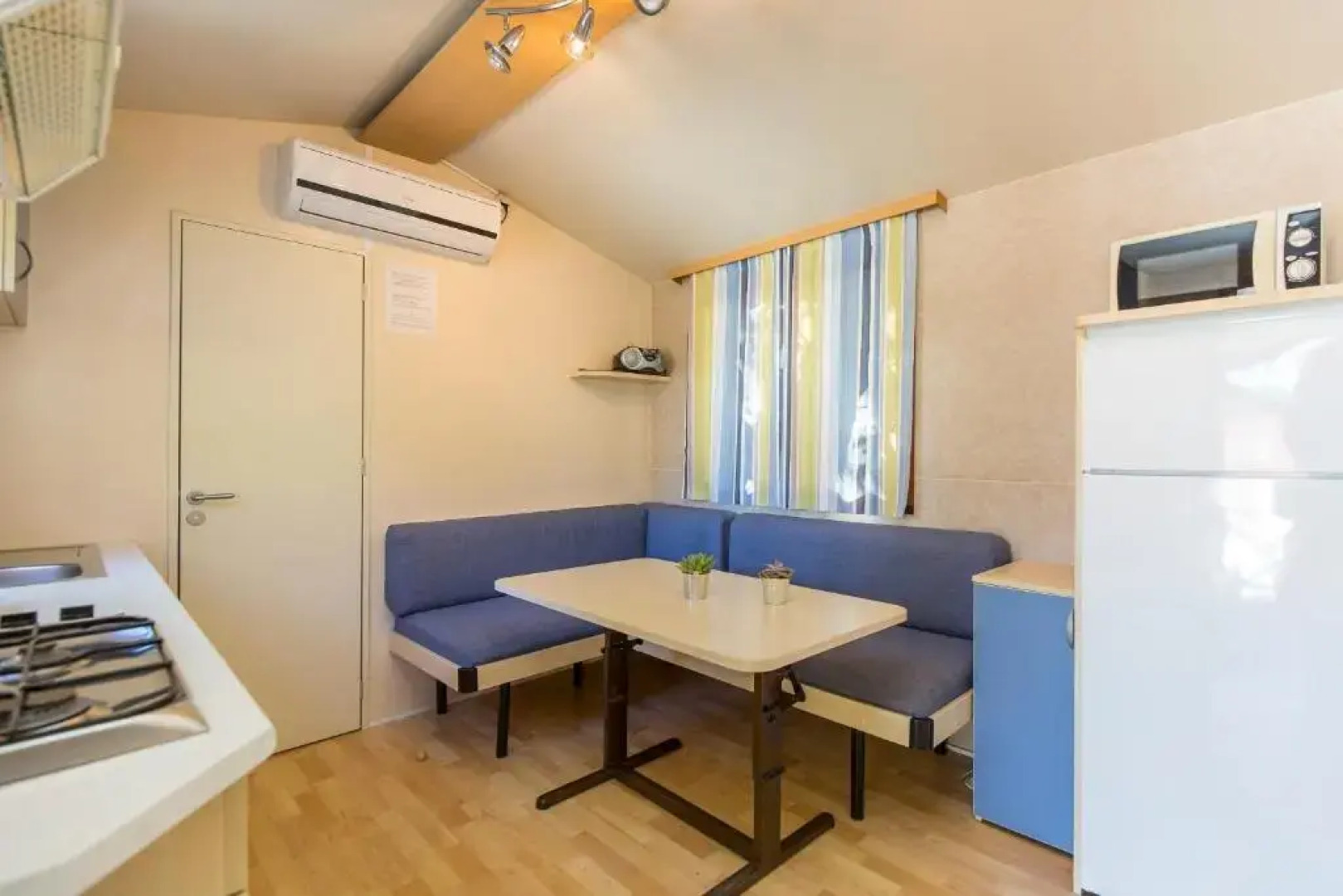 Albatross Mobile Homes on Camping Bijela Uvala