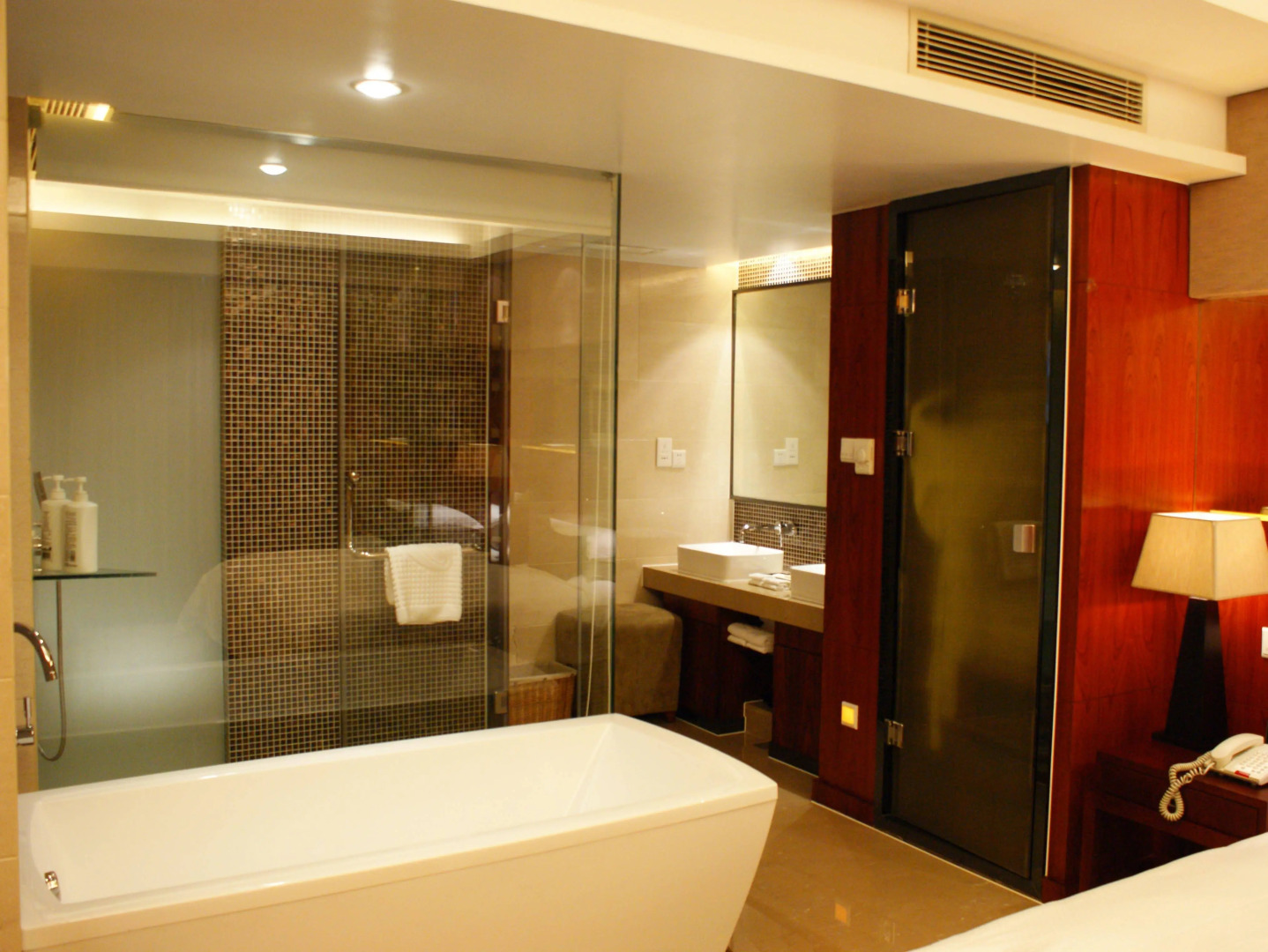 Yiwu International Mansion