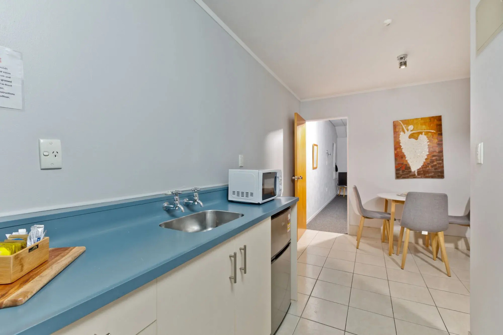 Oakwood Manor Motor Lodge