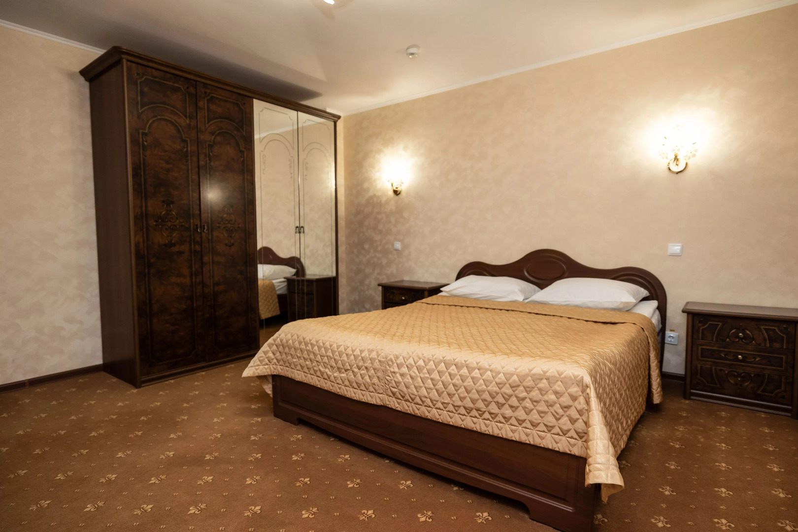 Jangan-Tau (turkompleks)