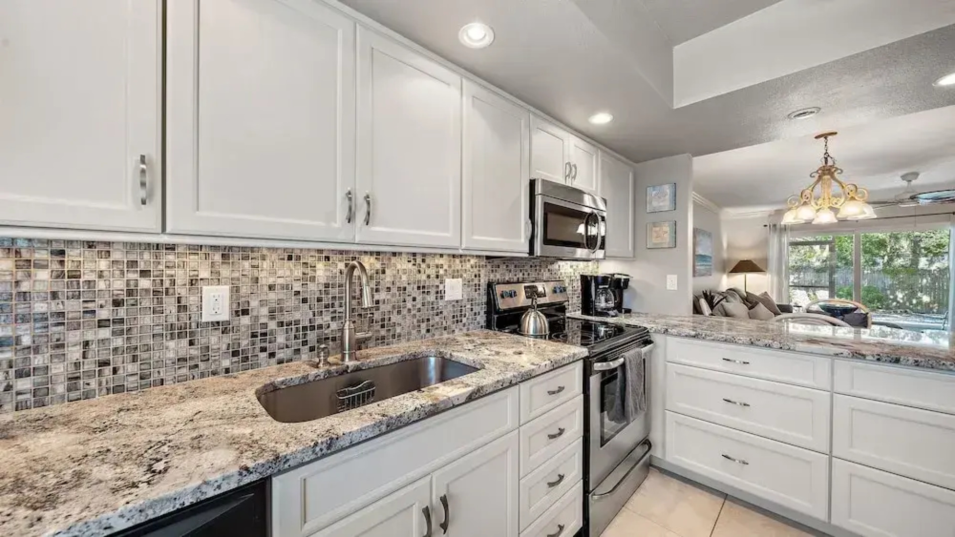 Sunset Sanctuary 2 Bedroom Condo by RedAwning