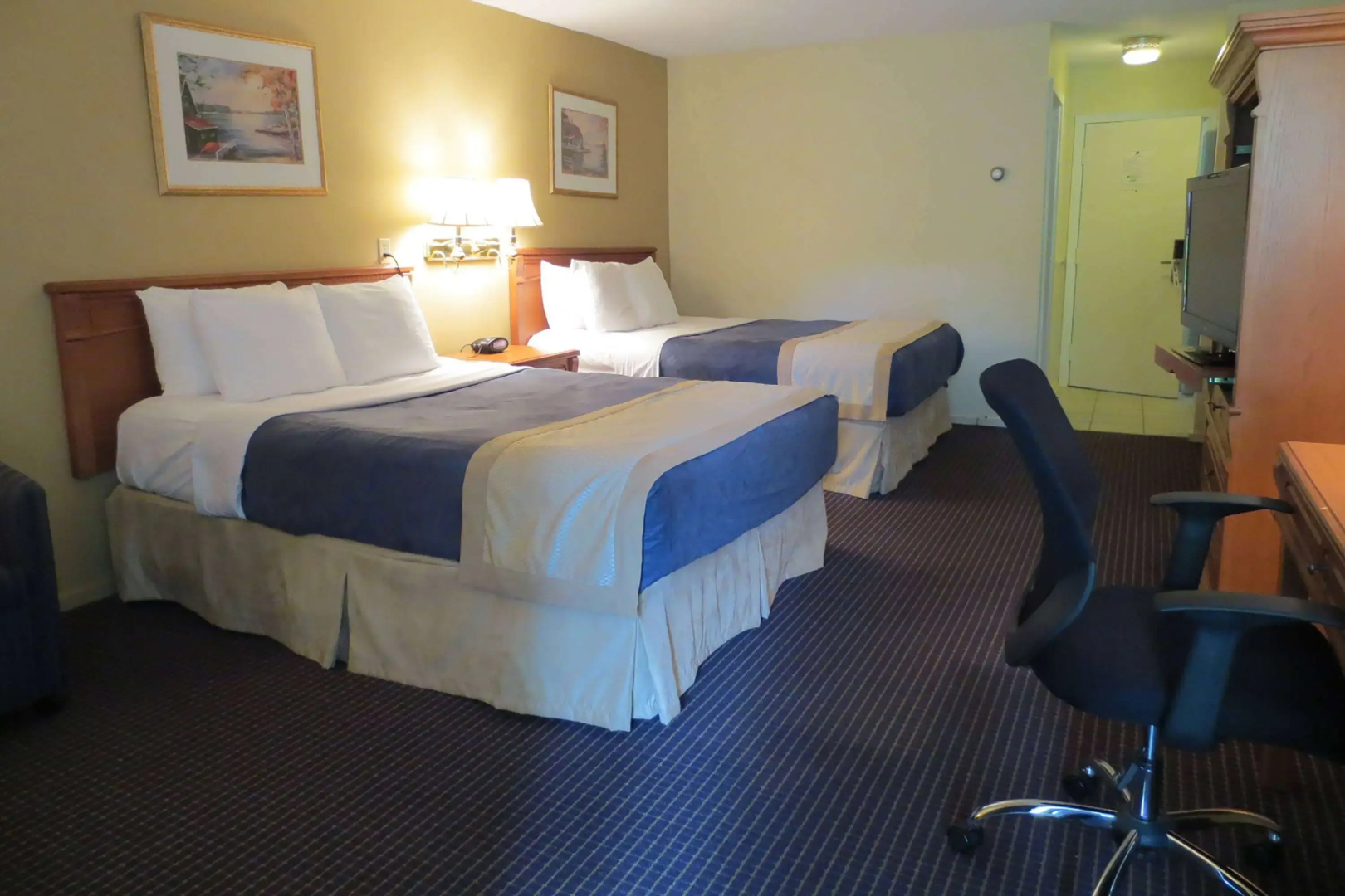 Super 8 by Wyndham Gananoque/Country Squire Resort