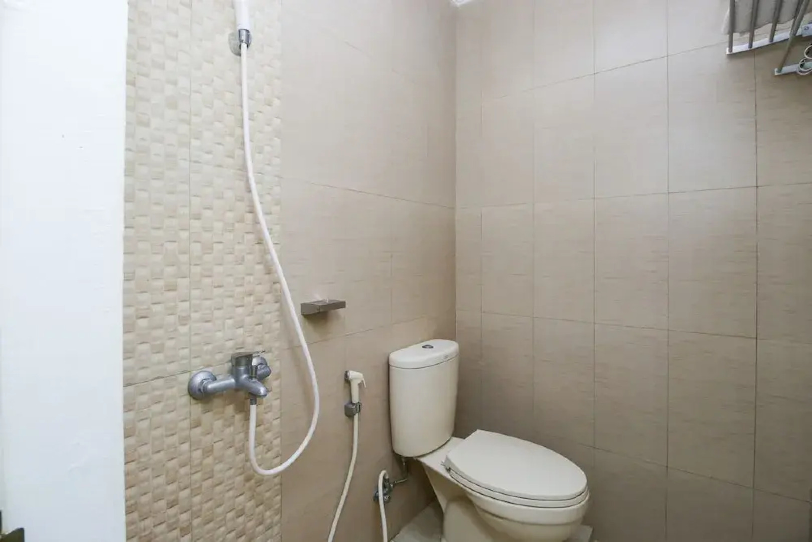 Airy Syariah Dr Wahidin 43 Bojonegoro