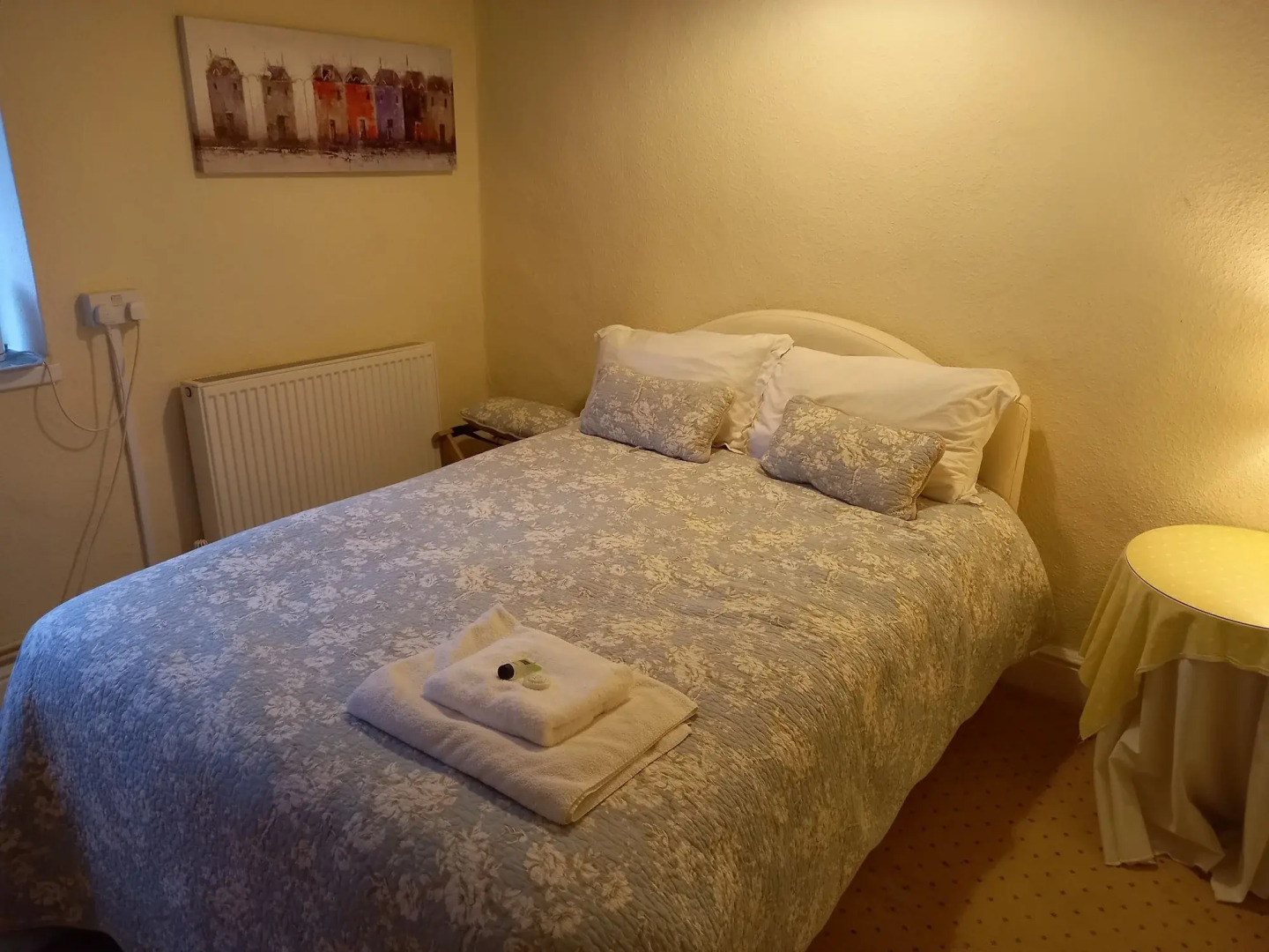 Bickleigh Castle Hotel