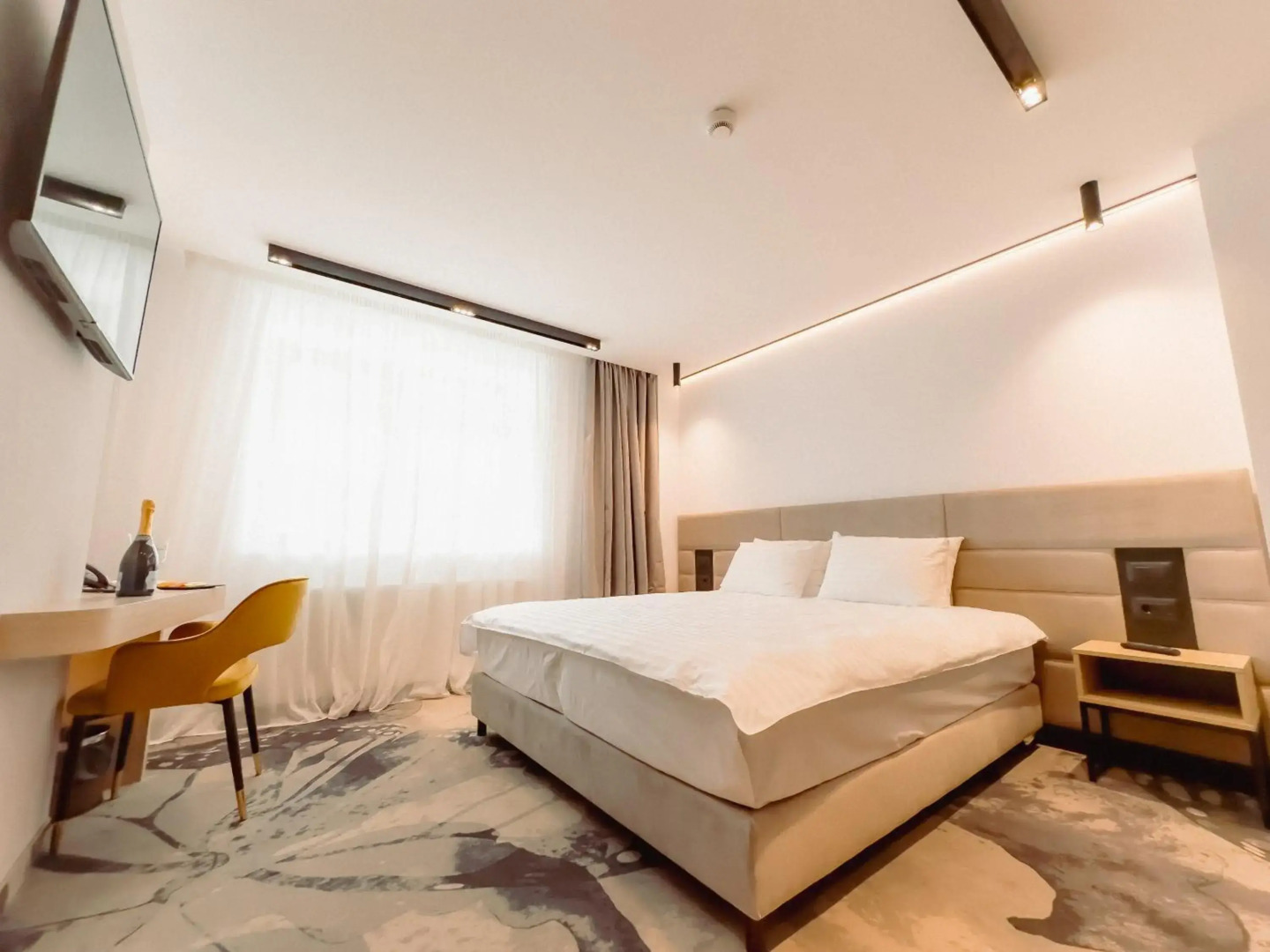 Alexandrion Experience