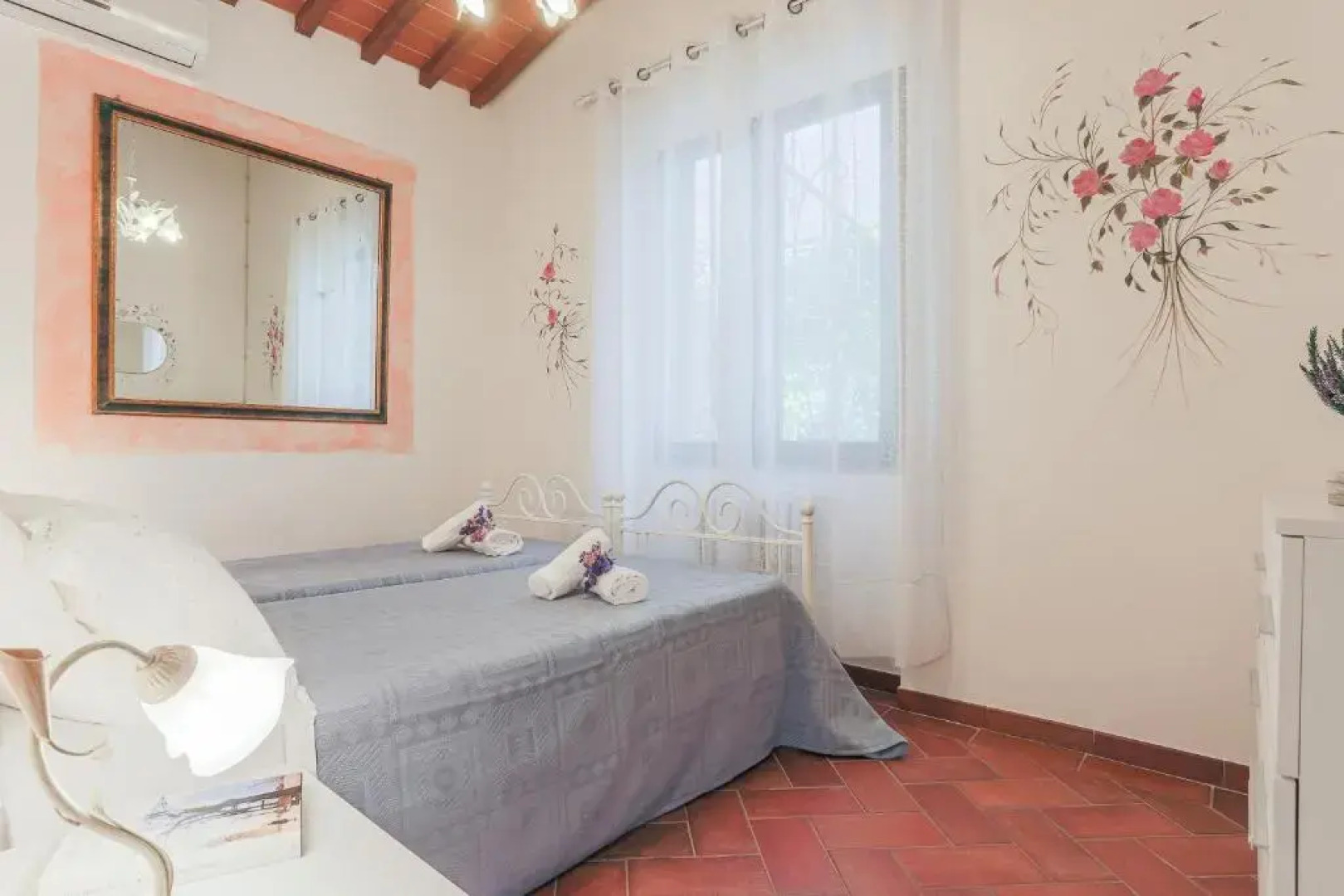 Villa Pongina with private pool